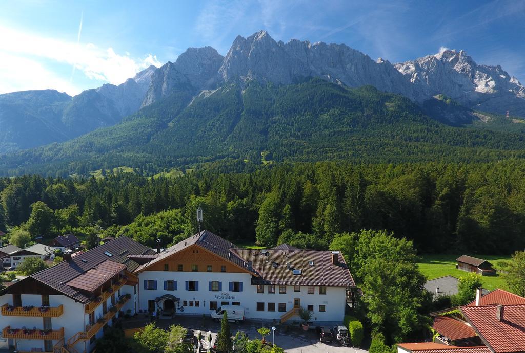 Romantik Alpenhotel Waxenstein Grainau Exterior photo